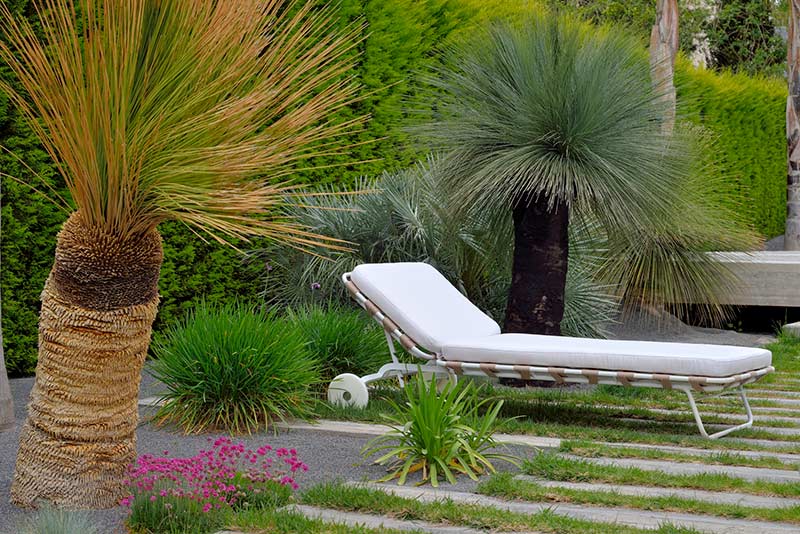 Cómo decorar un jardín pequeño